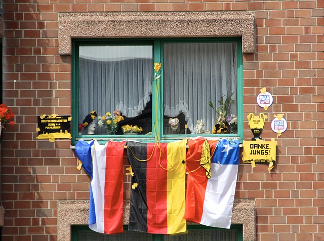 言辞犀利的 言辞犀利的